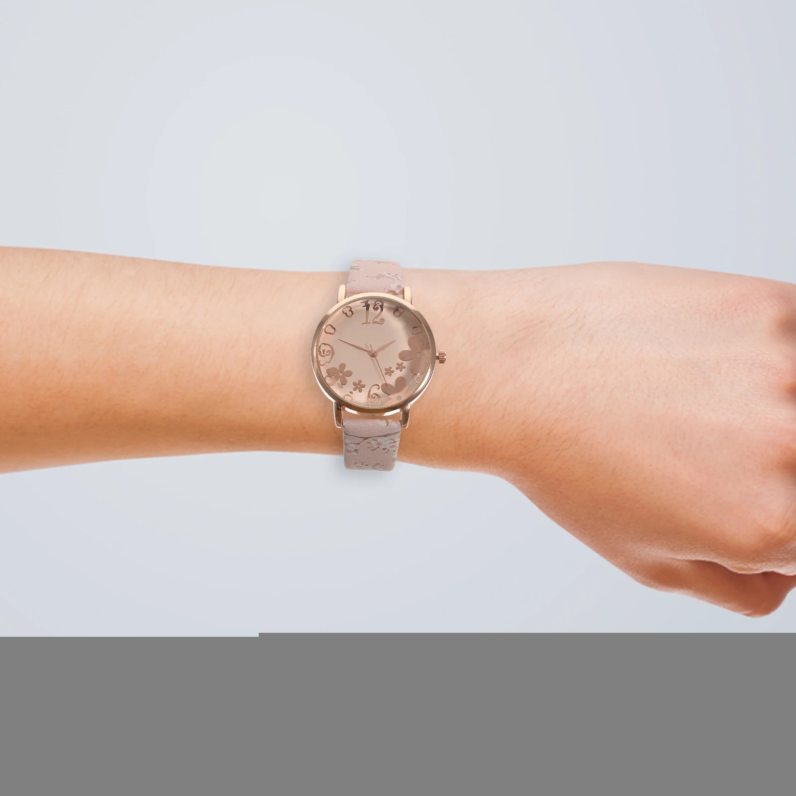 Quartz Watch Women Wristwatch Alloy Glass Casual Fashionable Lightweight Comfortable Durable Everyday Wear Gift
Quartz Watch Women Wristwatch Alloy Glass Casual Fashionable Lightweight Comfortable Durable Everyday Wear Gift