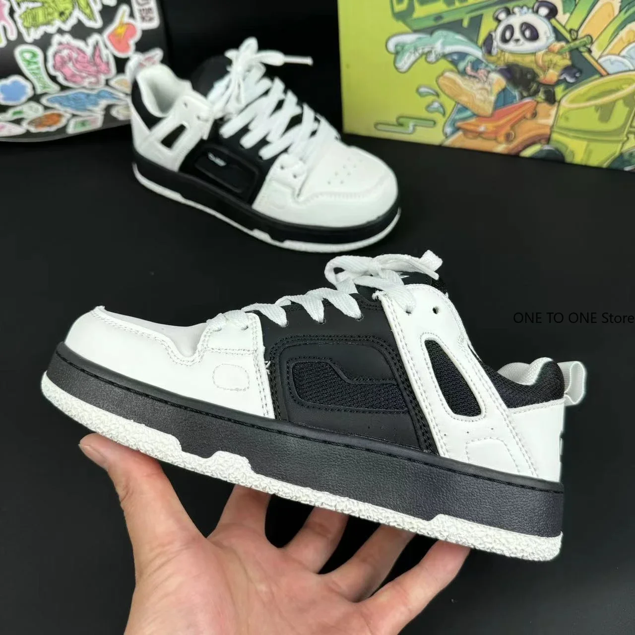 Lovers Sneakers New Student Light Skateboard Shoes Casual Sports Shoes Men's Women's Moral Training Board Shoes Zapatos Hombre
Lovers Sneakers New Student Light Skateboard Shoes Casual Sports Shoes Men's Women's Moral Training Board Shoes Zapatos Hombre