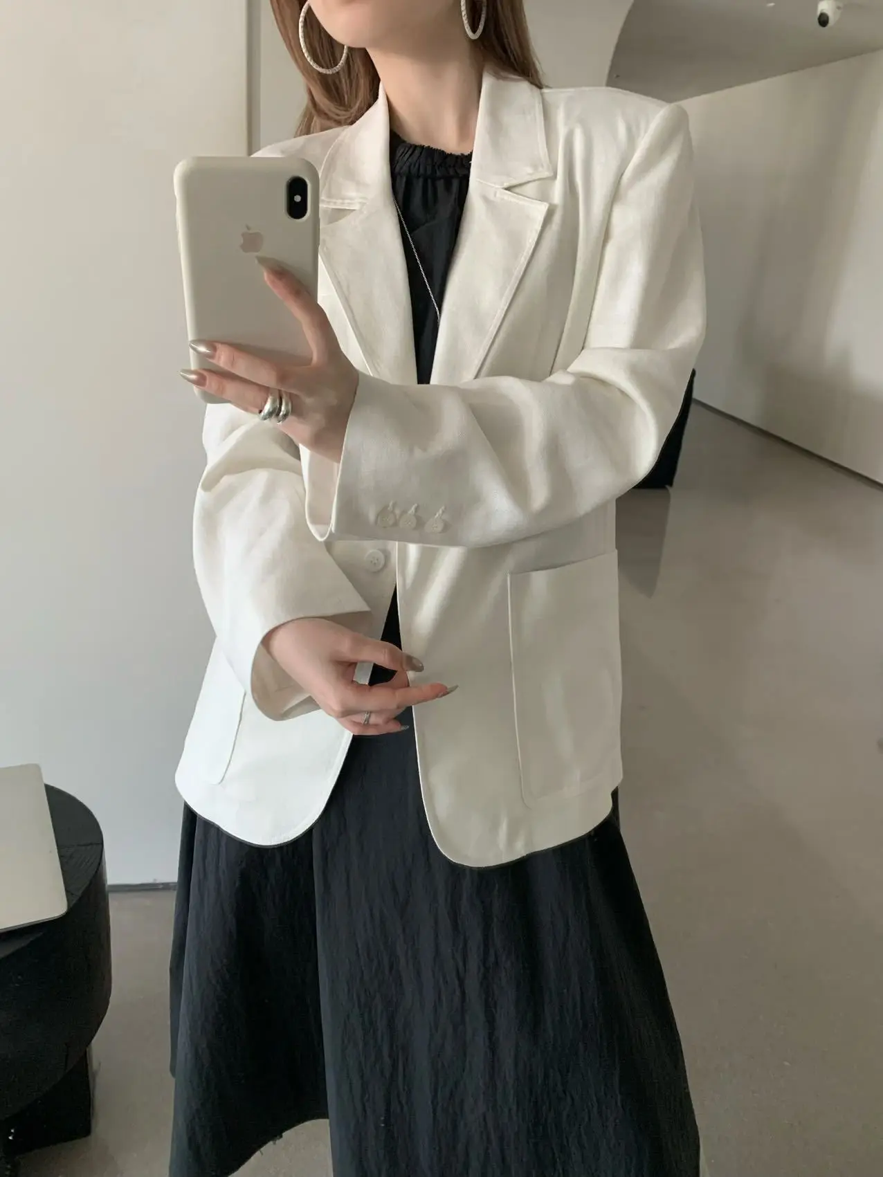 Loose Trousers Korean Style Casual Atmosphere Women's Suit Jacket Long Sleeve Single Button Pure Color Workwear
Loose Trousers Korean Style Casual Atmosphere Women's Suit Jacket Long Sleeve Single Button Pure Color Workwear