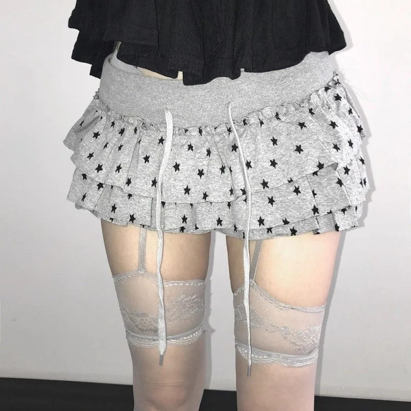 Сексуальные мини-юбки с принтом в виде пятиконечной звезды, облегающие, свободного кроя, в стиле Харадзюку, популярные среди женщин, винтажные, в стиле Y2K, кавайные, готические, для ночных клубов.
Сексуальные мини-юбки с принтом в виде пятиконечной звезды, облегающие, свободного кроя, в стиле Харадзюку, популярные среди женщин, винтажные, в стиле Y2K, кавайные, готические, для ночных клубов.