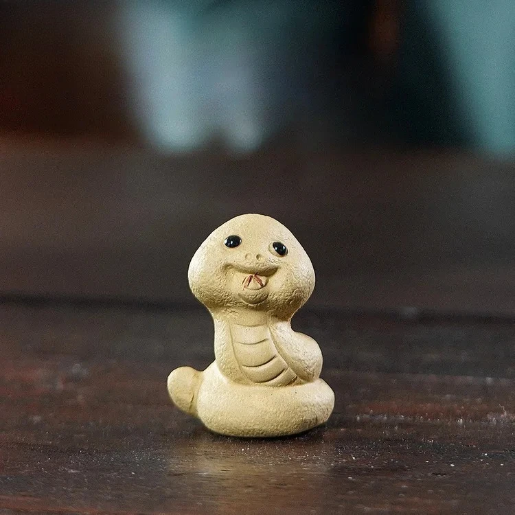 Yixing Zisha Zodiac Snake Tea Pet Ancient Exquisite Miniatures Tea Figurine Play Toys Tea Statue Ornaments Can Be Raised Craft
Yixing Zisha Zodiac Snake Tea Pet Ancient Exquisite Miniatures Tea Figurine Play Toys Tea Statue Ornaments Can Be Raised Craft