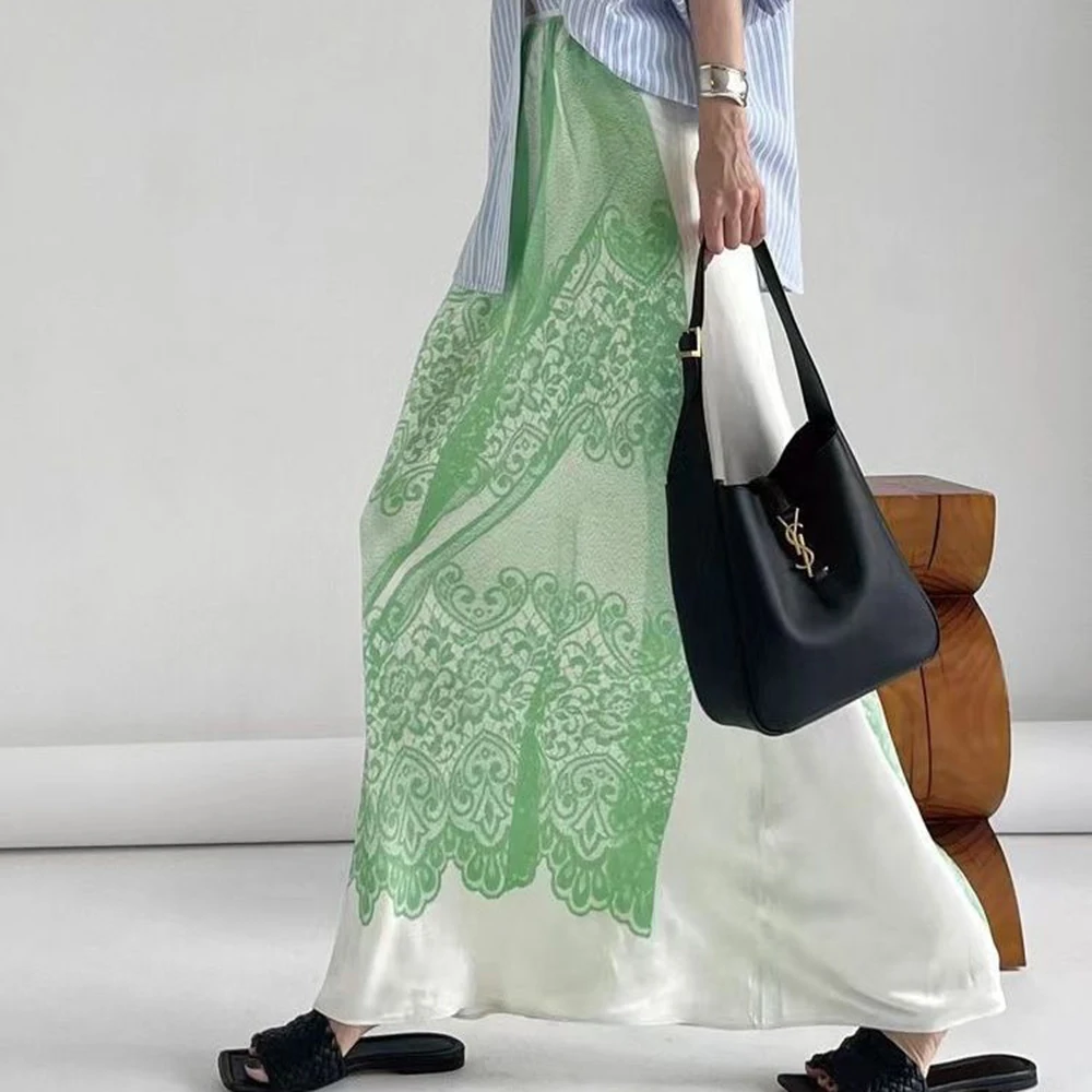 Printed A drape design 2024 women's Chinese style retro style summer green characters new new style niche skirt skirt
Printed A drape design 2024 women's Chinese style retro style summer green characters new new style niche skirt skirt