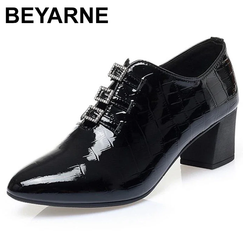 Women's Shoes Patent Leather Autumn Pointed Toe Fashion Mid Heels Shiny Women's Pumps Fashion Single Shoes Women
Women's Shoes Patent Leather Autumn Pointed Toe Fashion Mid Heels Shiny Women's Pumps Fashion Single Shoes Women