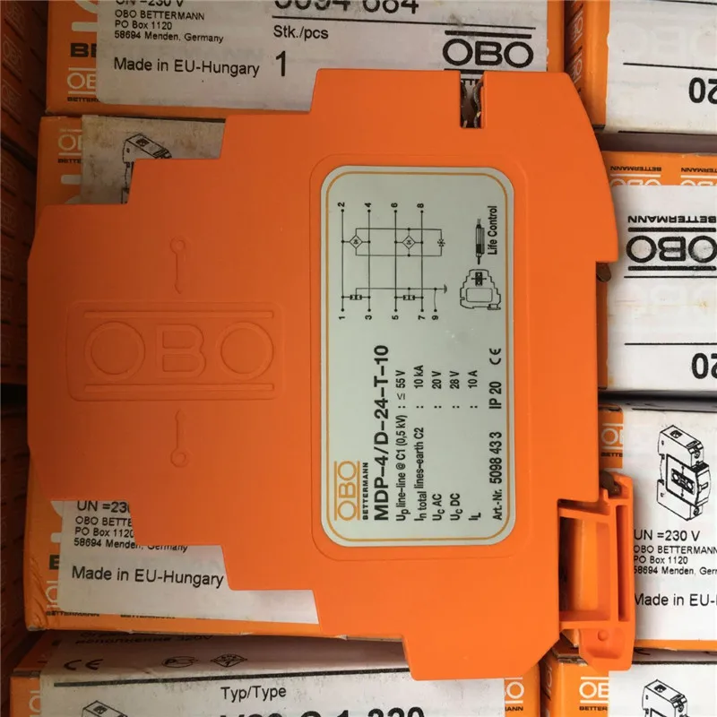 Немецкий молниеотвод OBO 5080061, устройство защиты от перенапряжения, оригинальный, продается по низкой цене
Немецкий молниеотвод OBO 5080061, устройство защиты от перенапряжения, оригинальный, продается по низкой цене