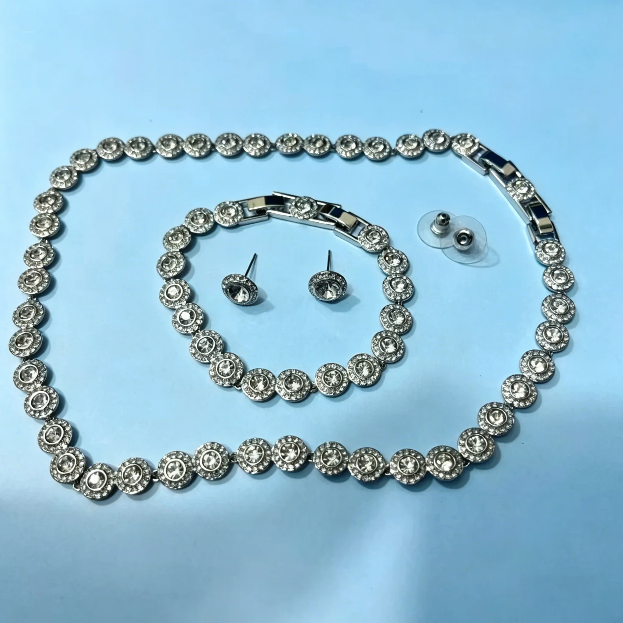 2026 Fashion Bestseller Exquisite SW Angel Necklace Set Elegant Style
2026 Fashion Bestseller Exquisite SW Angel Necklace Set Elegant Style