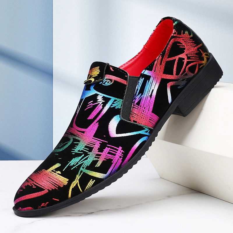 Hand Embroidered Cloth Shoes Business Men's Loafers Pointed Elegant Party Wedding Shoes Flat Bottomed Driving Shoes for Man
Hand Embroidered Cloth Shoes Business Men's Loafers Pointed Elegant Party Wedding Shoes Flat Bottomed Driving Shoes for Man