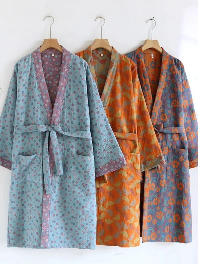 New Pure Cotton Yarn Dyed Gauze Nightgown For Women In Summer Thin Floral Pajamas Japanese Kimono Bathrobe Home Wear w328
New Pure Cotton Yarn Dyed Gauze Nightgown For Women In Summer Thin Floral Pajamas Japanese Kimono Bathrobe Home Wear w328
