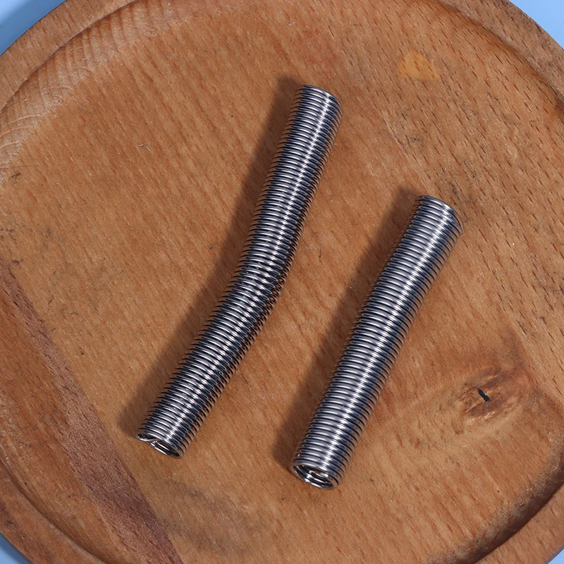 Hot Sale 10/12/15g High Activity Solder Wire Solder Electrical Maintenance Solder Wire Metal Welding Accessories
Hot Sale 10/12/15g High Activity Solder Wire Solder Electrical Maintenance Solder Wire Metal Welding Accessories