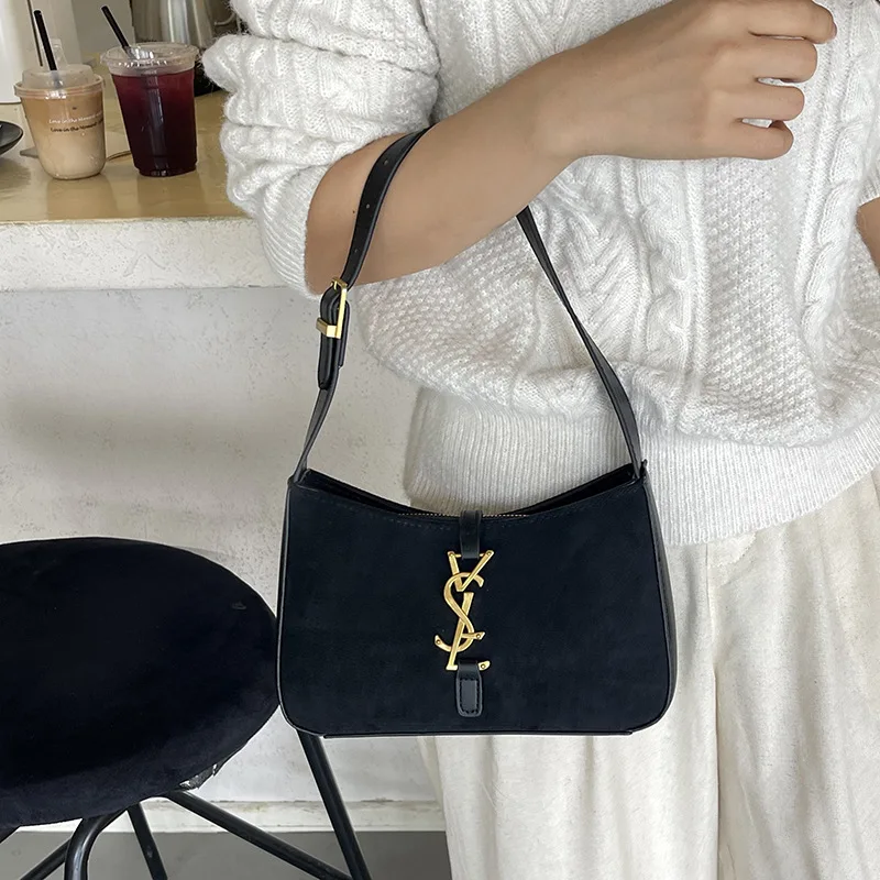 2025 New Arrival Baguette Bag Women's Underarm Bag Genuine Leather Shoulder Bag Light Luxury Handbag All-match Handbag Fashion
2025 New Arrival Baguette Bag Women's Underarm Bag Genuine Leather Shoulder Bag Light Luxury Handbag All-match Handbag Fashion