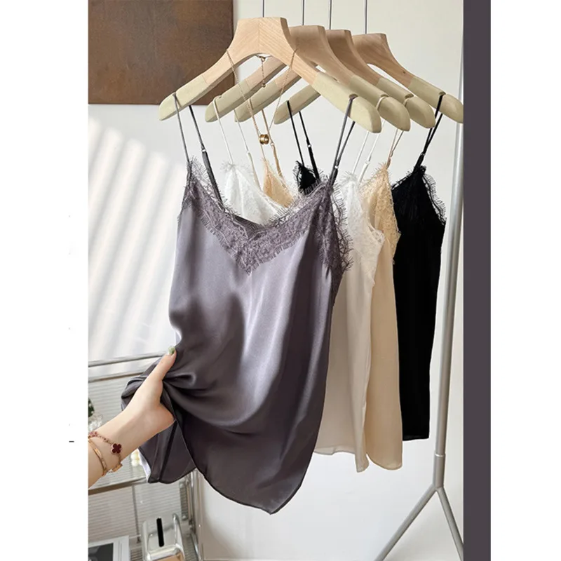Sexy V-neck Silk Lace Camisole Summer Women 100% Mulberry Silk Loose Elegant Tank Top
Sexy V-neck Silk Lace Camisole Summer Women 100% Mulberry Silk Loose Elegant Tank Top