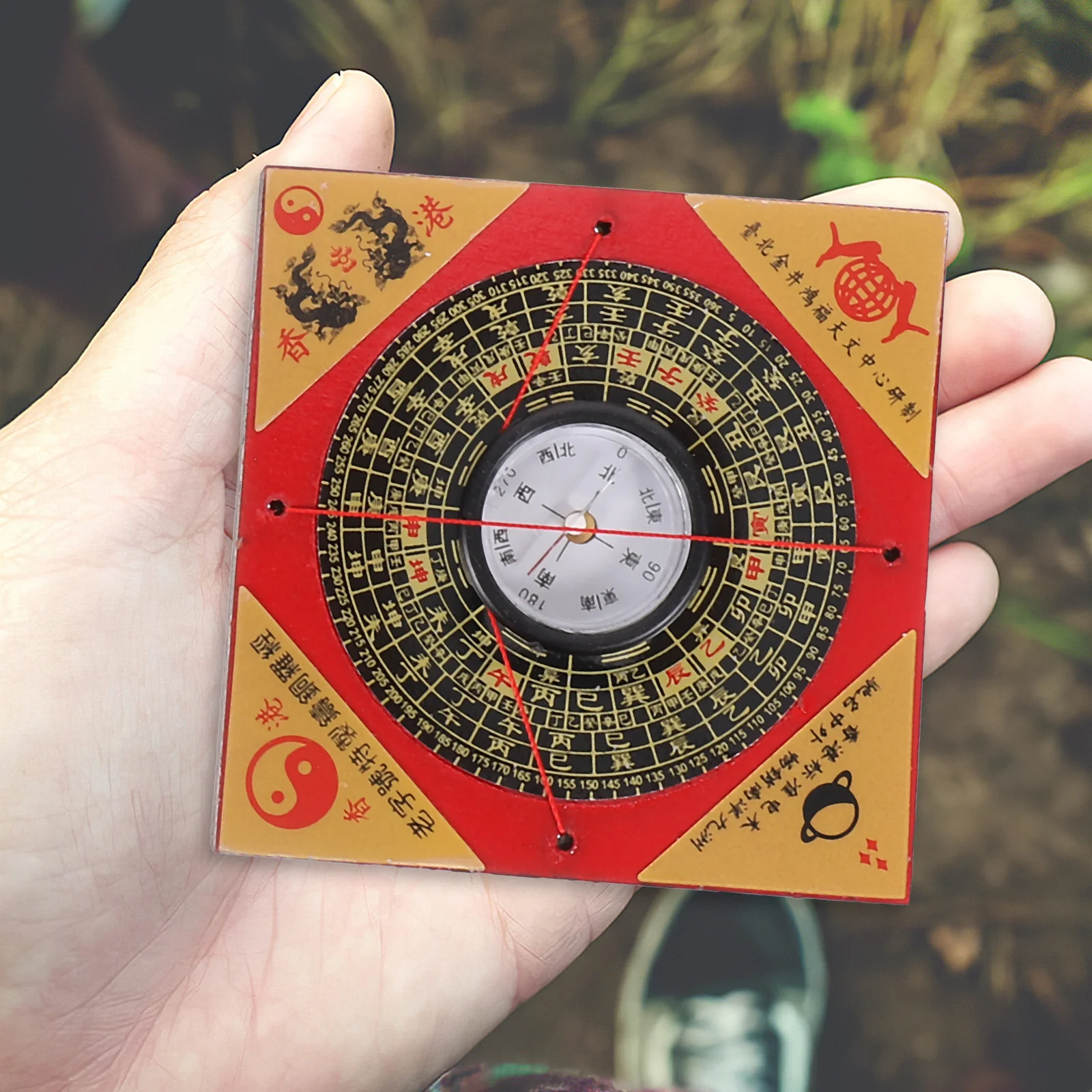 Chinese Compass China for Direction Multifunctional Traditional Decor Divination Tool Orientation
Chinese Compass China for Direction Multifunctional Traditional Decor Divination Tool Orientation