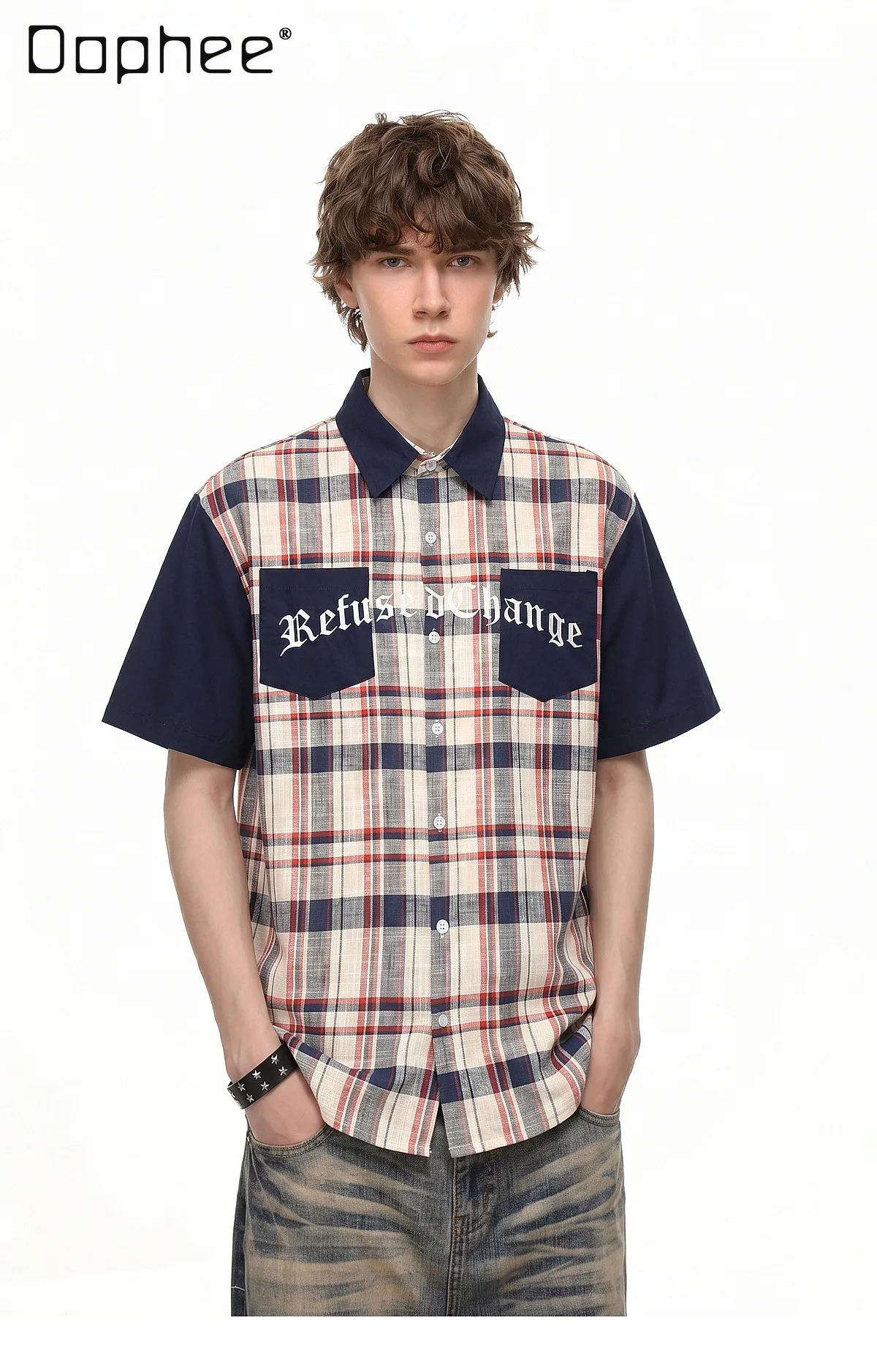 Summer American Vintage Red Color Block Plaid Short Sleeve Shirt Men Letter Print Oversized Blue Patchwork Collar Blouse
Summer American Vintage Red Color Block Plaid Short Sleeve Shirt Men Letter Print Oversized Blue Patchwork Collar Blouse