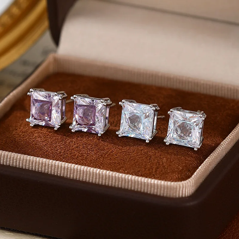 Chic Korean Inspired Tiny Zircon Stud Earrings 925 Silver Hypoallergenic Minimalist Hoops Instagram Aesthetic Jewelry for Women
Chic Korean Inspired Tiny Zircon Stud Earrings 925 Silver Hypoallergenic Minimalist Hoops Instagram Aesthetic Jewelry for Women