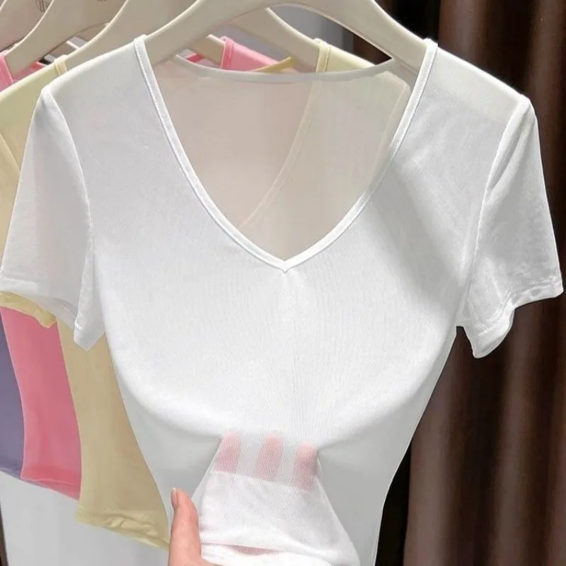 Mesh Short-Sleeve T-Shirt Women Summer New Lightweight Breathable V-neck Lace Top See-through Sexy Streetwear Black White Tshirt
Mesh Short-Sleeve T-Shirt Women Summer New Lightweight Breathable V-neck Lace Top See-through Sexy Streetwear Black White Tshirt