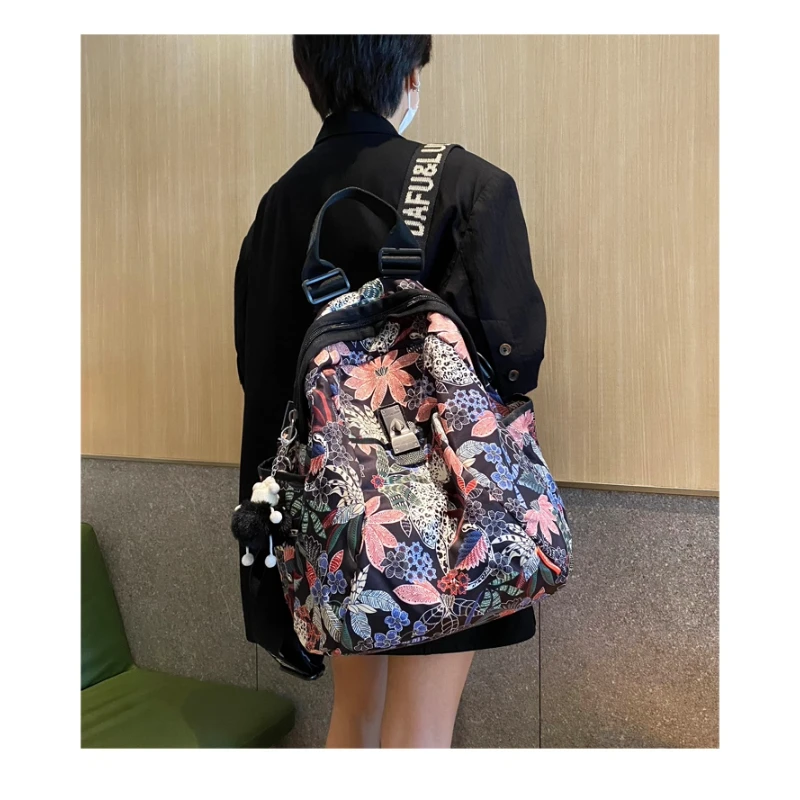 Backpack Large Capacity Durable Commuter Multifunctional Shoulder Oxford Cloth Bag Women
Backpack Large Capacity Durable Commuter Multifunctional Shoulder Oxford Cloth Bag Women