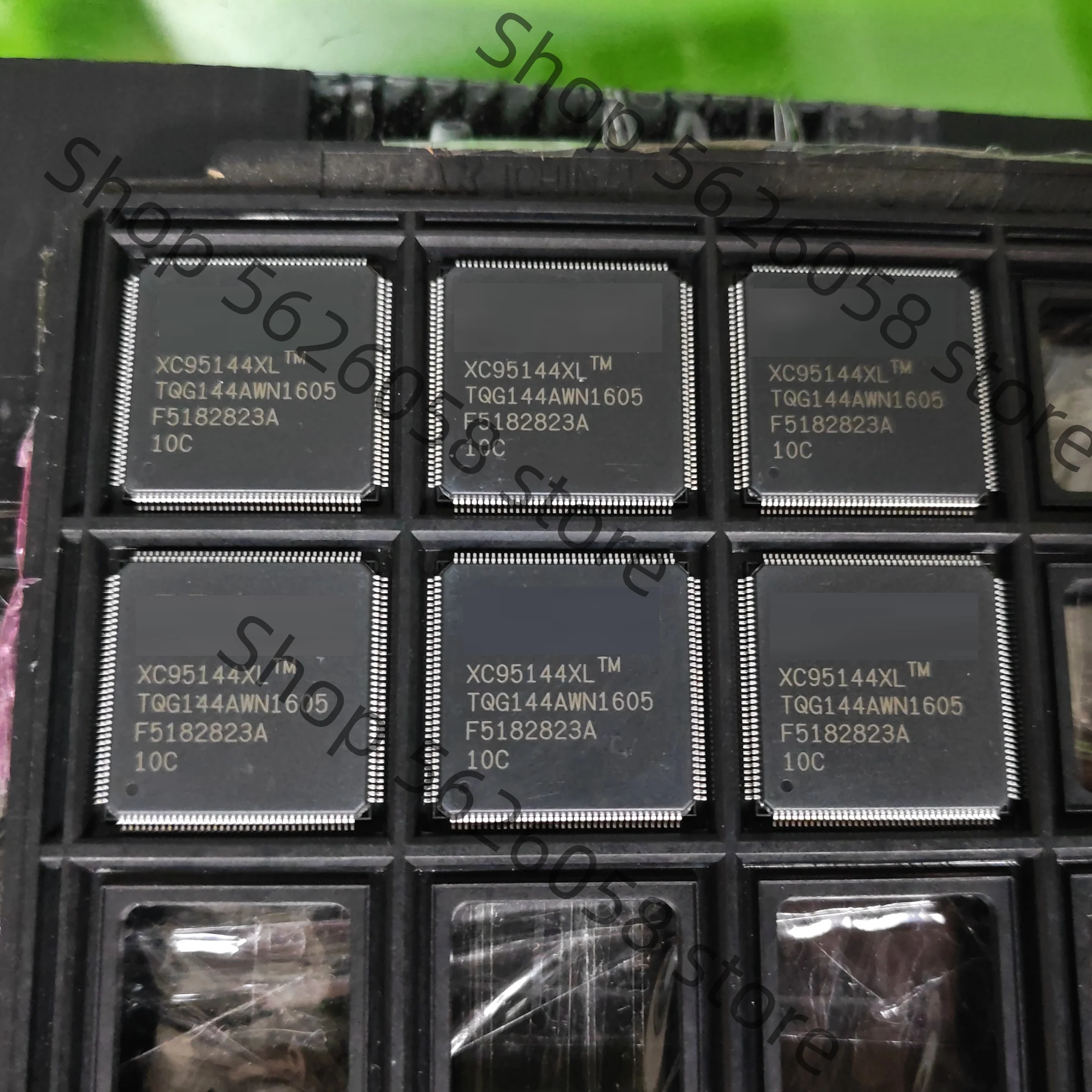 XC95144XL-10TQG144I XC95144XL 10TQG144I TQFP144 2PCS/LOT Original spot, free shipping, programmable logic
XC95144XL-10TQG144I XC95144XL 10TQG144I TQFP144 2PCS/LOT Original spot, free shipping, programmable logic