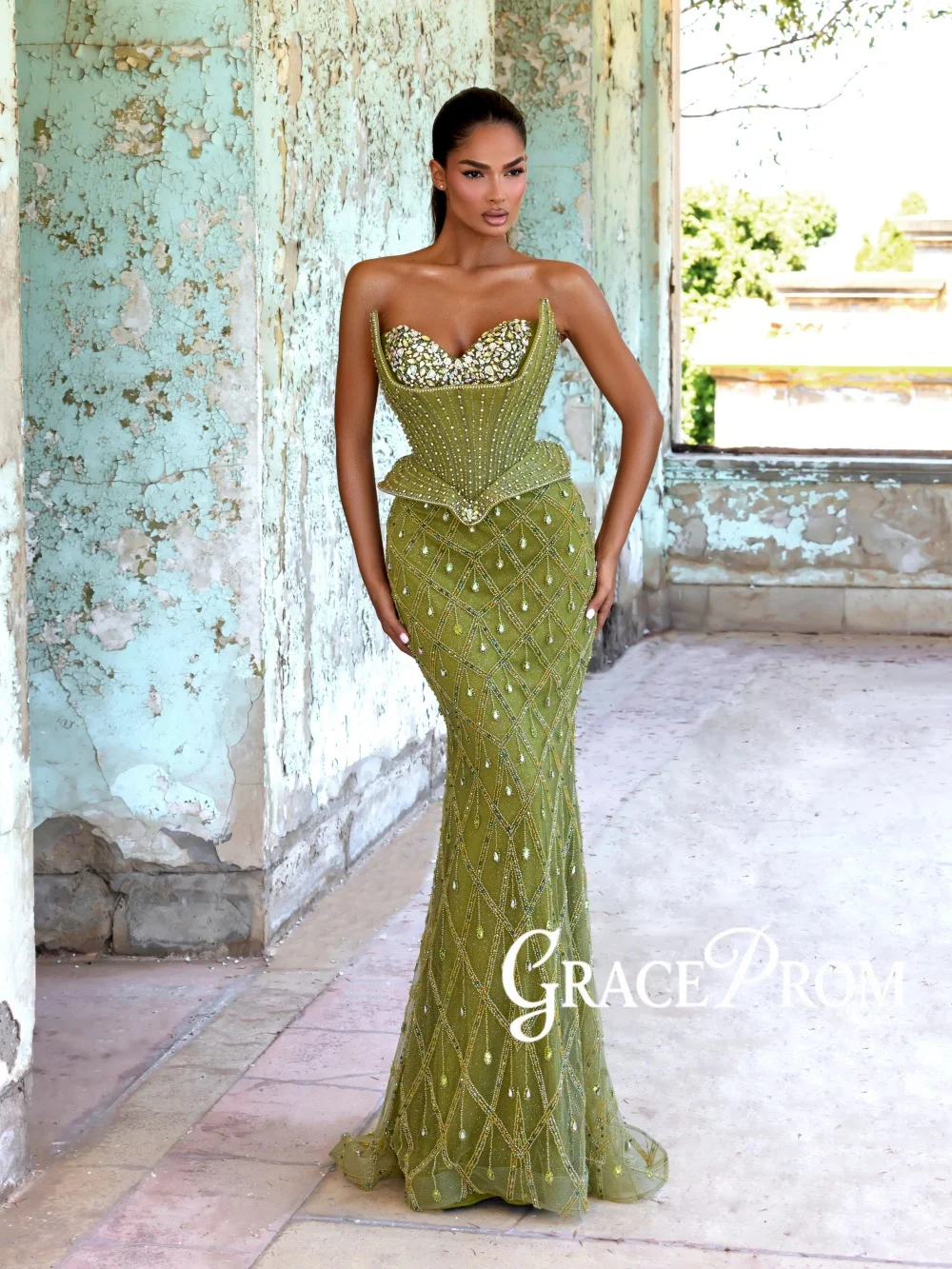Gorgeous Beaded Mermaid Evening Dress Dazzling Crystal Sweetheart Neck Wedding Party Gowns Customized Stunning Banquet Gowns
Gorgeous Beaded Mermaid Evening Dress Dazzling Crystal Sweetheart Neck Wedding Party Gowns Customized Stunning Banquet Gowns