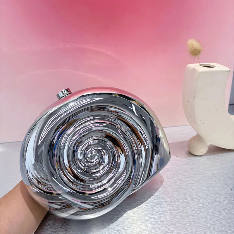 Luxury Acrylic Evening Case Bag for Women Fashionable Flower Shaped Elegant Handbags Beads Chain Shoulder Cross body Party 2025
Luxury Acrylic Evening Case Bag for Women Fashionable Flower Shaped Elegant Handbags Beads Chain Shoulder Cross body Party 2025