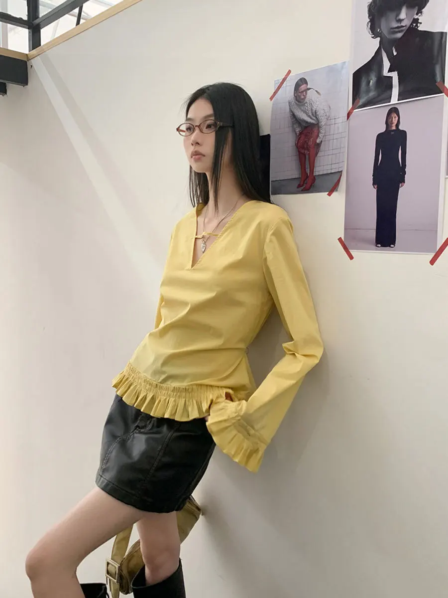Women's spring autumn sexy V-neck wooden ear edge long-sleeved shirt yellow design chic casual commuter top
Women's spring autumn sexy V-neck wooden ear edge long-sleeved shirt yellow design chic casual commuter top