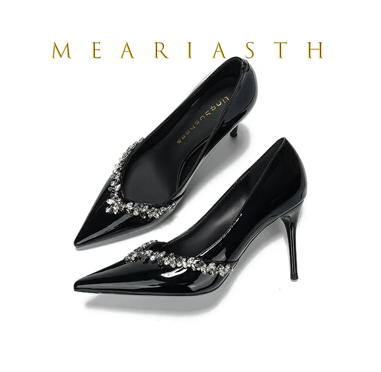 Elegant Women's High Heels New 2024 Style Pointed Toe Shoes Comfortable Polyurethane Insole Non-Slip Rubber Outsole Sexy Style
Elegant Women's High Heels New 2024 Style Pointed Toe Shoes Comfortable Polyurethane Insole Non-Slip Rubber Outsole Sexy Style