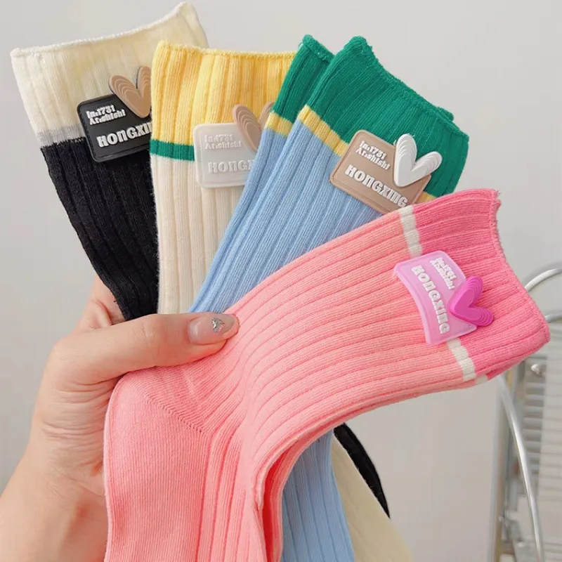 1 Pair Cute Autumn Winter New Socks Women Y2K Pink Heart Colorful Patchwork Middle Tube Sock Hajuruku Casual Girls Kawaii Socks
1 Pair Cute Autumn Winter New Socks Women Y2K Pink Heart Colorful Patchwork Middle Tube Sock Hajuruku Casual Girls Kawaii Socks