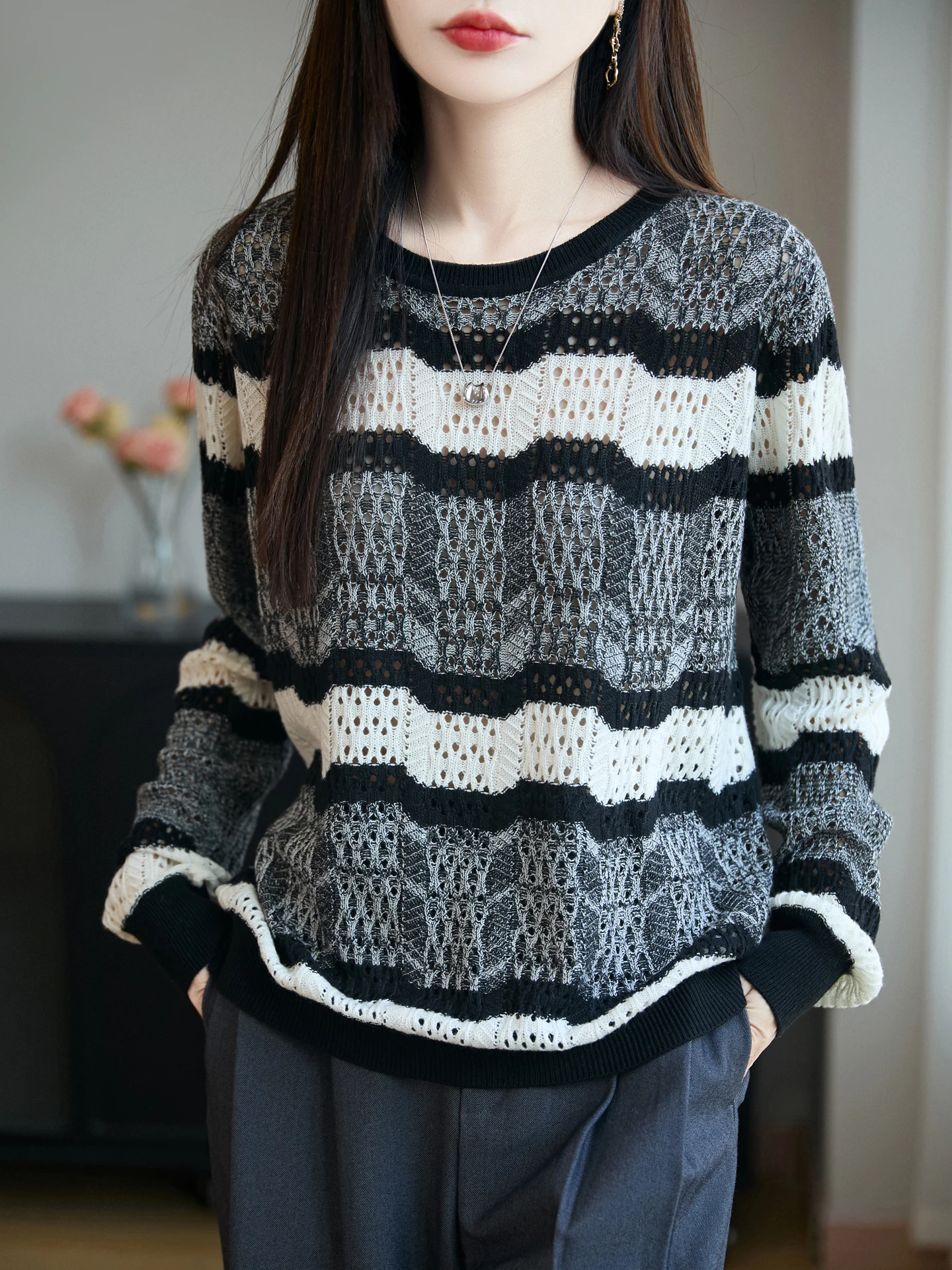 Новая мода весна осень зима женский свитер из мериносовой шерсти женский вязаный пуловер ажурная женская одежда с длинными рукавами топы 
Новая мода весна осень зима женский свитер из мериносовой шерсти женский вязаный пуловер ажурная женская одежда с длинными рукавами топы