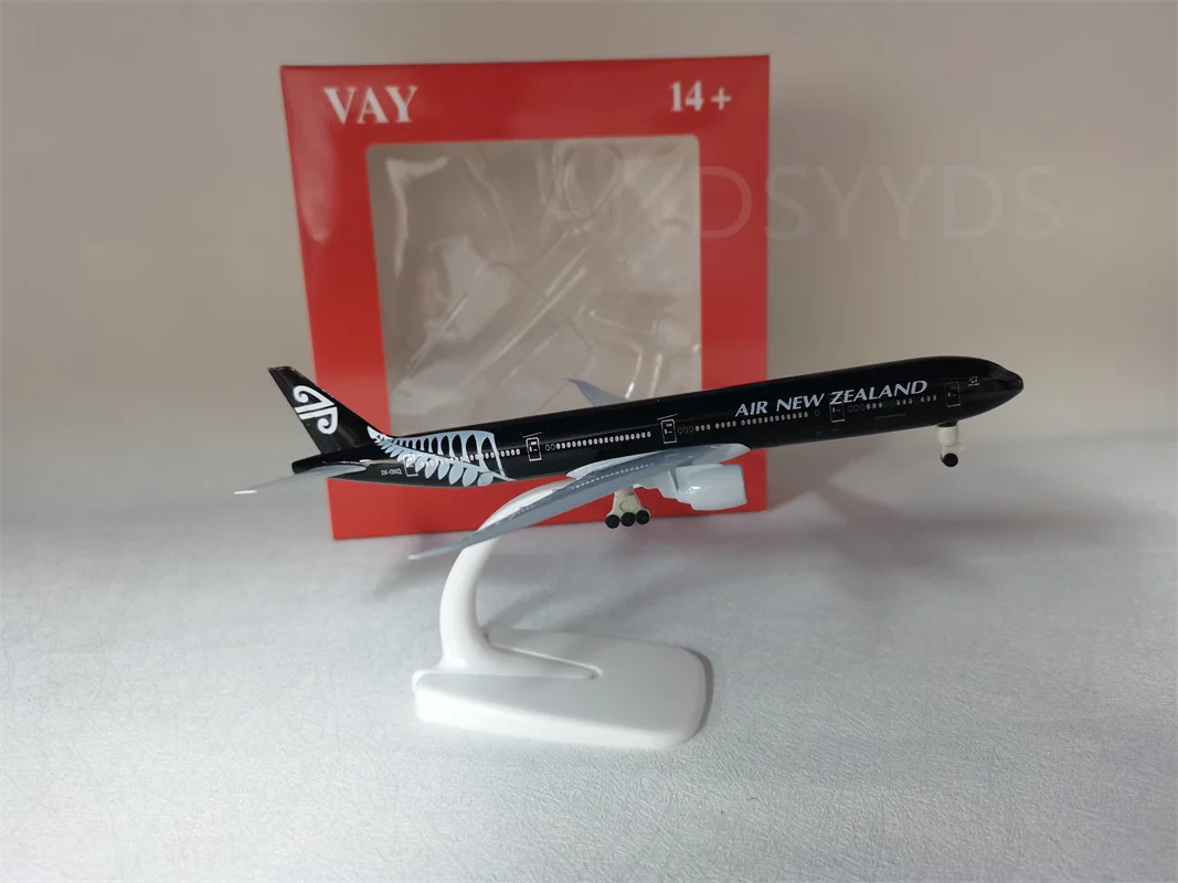 Air NEW ZEALAND B777 Airlines 20 см B777 литая под давлением модель самолета из сплава металла литая под давлением модель самолета с шасси
Air NEW ZEALAND B777 Airlines 20 см B777 литая под давлением модель самолета из сплава металла литая под давлением модель самолета с шасси