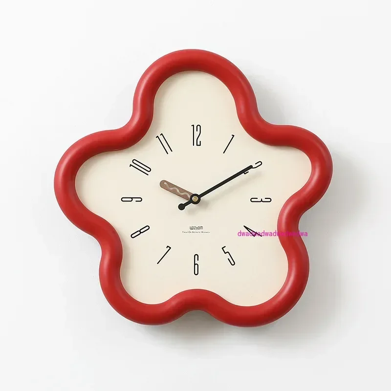 Non Perforated Cream Style Living Room Clock, Modern and Minimalist Clock, Restaurant Creative Swing Clock
Non Perforated Cream Style Living Room Clock, Modern and Minimalist Clock, Restaurant Creative Swing Clock