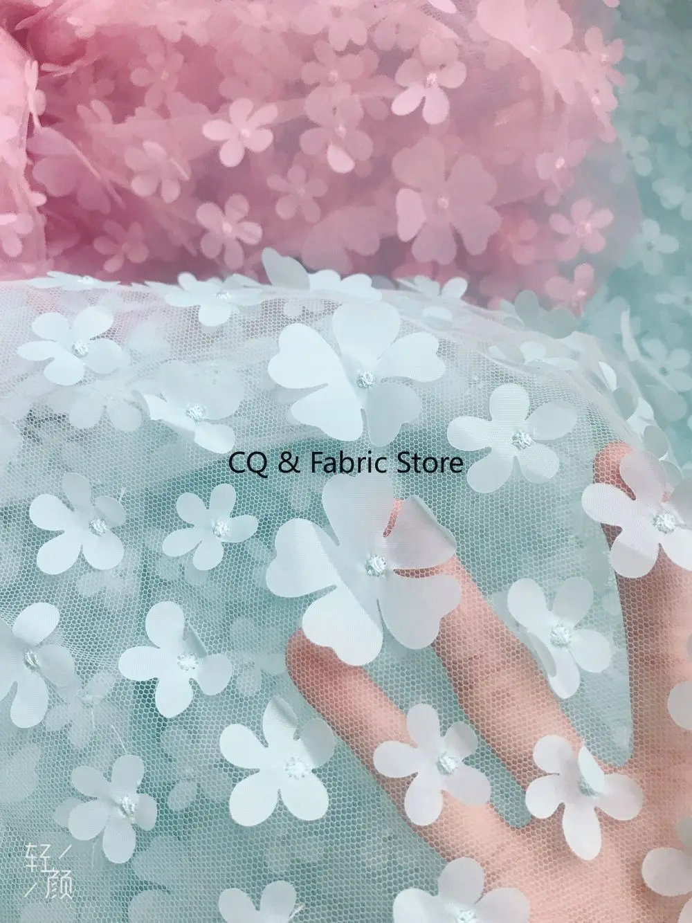 1yard 130cm New Mesh Embroidery 3d Laser Flower Embroidery Tulle Fabric Diy Fashion Women's Wedding Dress Fabric
1yard 130cm New Mesh Embroidery 3d Laser Flower Embroidery Tulle Fabric Diy Fashion Women's Wedding Dress Fabric