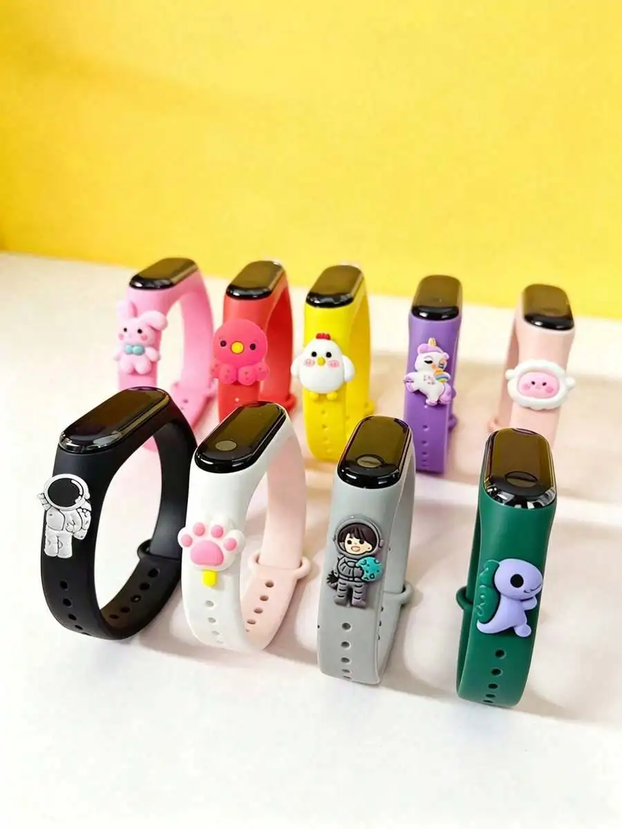 9pcs LED Touch Screen Electronic Watch With Cute Cartoon Pendant, 9 Color Combinations, children's day gifts
9pcs LED Touch Screen Electronic Watch With Cute Cartoon Pendant, 9 Color Combinations, children's day gifts