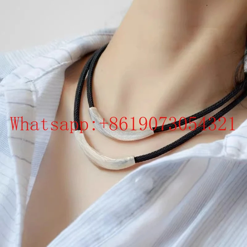 Necklace Collar Large Elbow Women's Clavicle Chain Jewelry
Necklace Collar Large Elbow Women's Clavicle Chain Jewelry