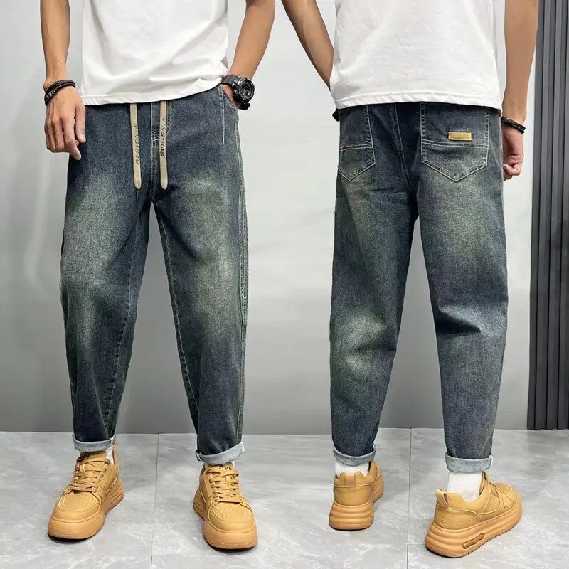 2025 New Retro Men's Loose Wide-leg Korean Luxury Elastic Waist Straight Harem Pants Casual Jeans Spring Autumn Baggy Trousers
2025 New Retro Men's Loose Wide-leg Korean Luxury Elastic Waist Straight Harem Pants Casual Jeans Spring Autumn Baggy Trousers