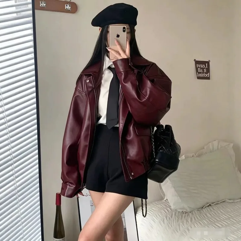 2026 Autumn New PU Leather Jacket Women's Coat Loose Casual Faux Sheepskin Motorcycle Leather Jacket Streetwear Female
2026 Autumn New PU Leather Jacket Women's Coat Loose Casual Faux Sheepskin Motorcycle Leather Jacket Streetwear Female