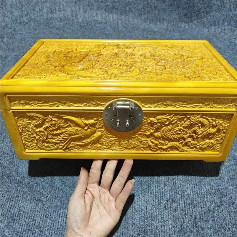 Golden nanmu jewelry box, mahogany retro jewelry box, Chinese storage box
Golden nanmu jewelry box, mahogany retro jewelry box, Chinese storage box