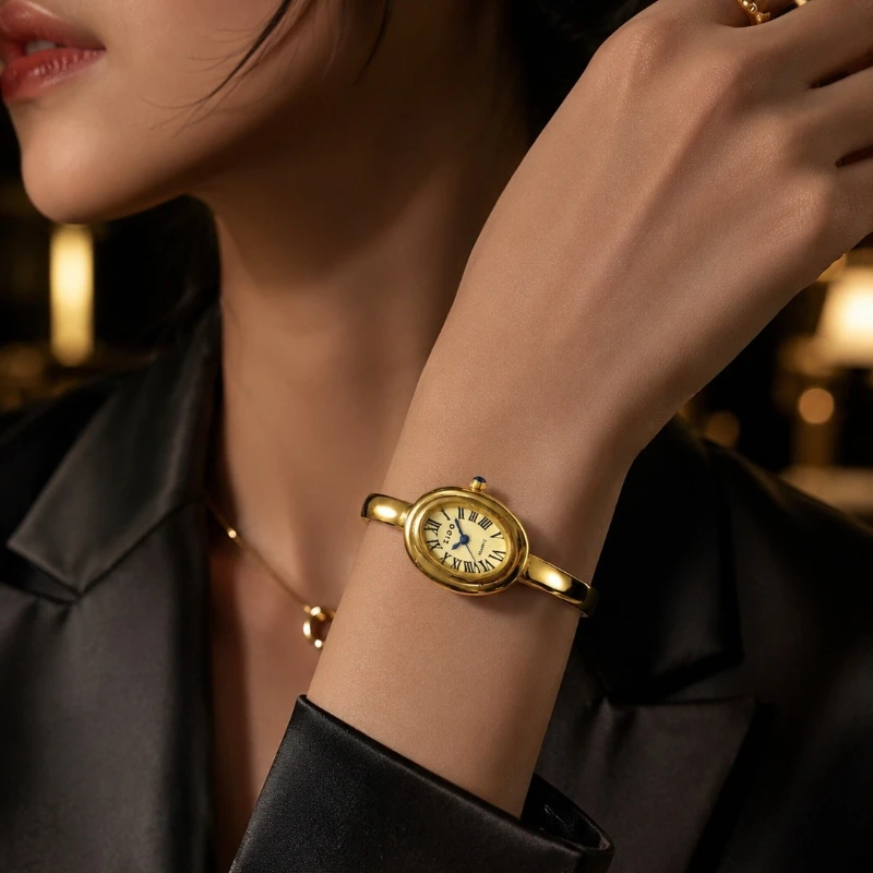 Luxury Golden Women's Bracelet Watch Fashion Roman Numeral Oval Dial Quartz Watches for Woman Elegant Ladies Wristwatches Gift
Luxury Golden Women's Bracelet Watch Fashion Roman Numeral Oval Dial Quartz Watches for Woman Elegant Ladies Wristwatches Gift