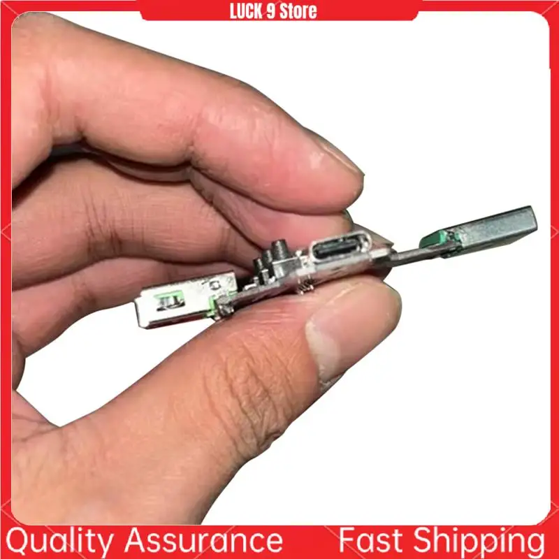 PD3.0 Protocol Fast Charging Trigger Decoy Voltmeter Qualcomm QC3.0 Decoy Poller Detector Fast Charging Module
PD3.0 Protocol Fast Charging Trigger Decoy Voltmeter Qualcomm QC3.0 Decoy Poller Detector Fast Charging Module