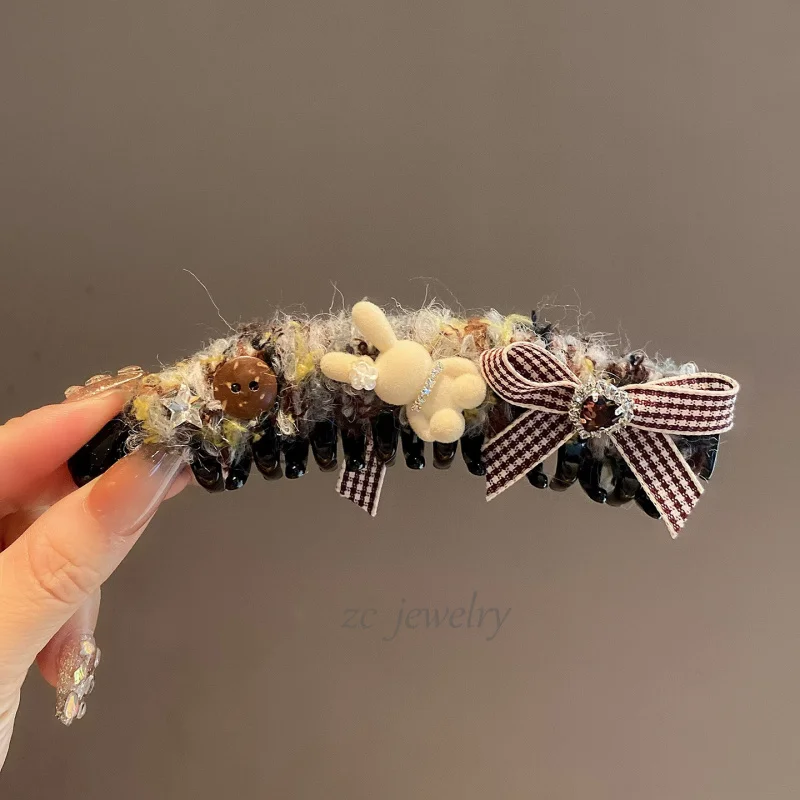 Korean Version New Knitted Cartoon Rabbit Bow Banana Clip for Women Fashion Sweet Back of Head Hair Bun Horizontal Clip Hairpin
Korean Version New Knitted Cartoon Rabbit Bow Banana Clip for Women Fashion Sweet Back of Head Hair Bun Horizontal Clip Hairpin