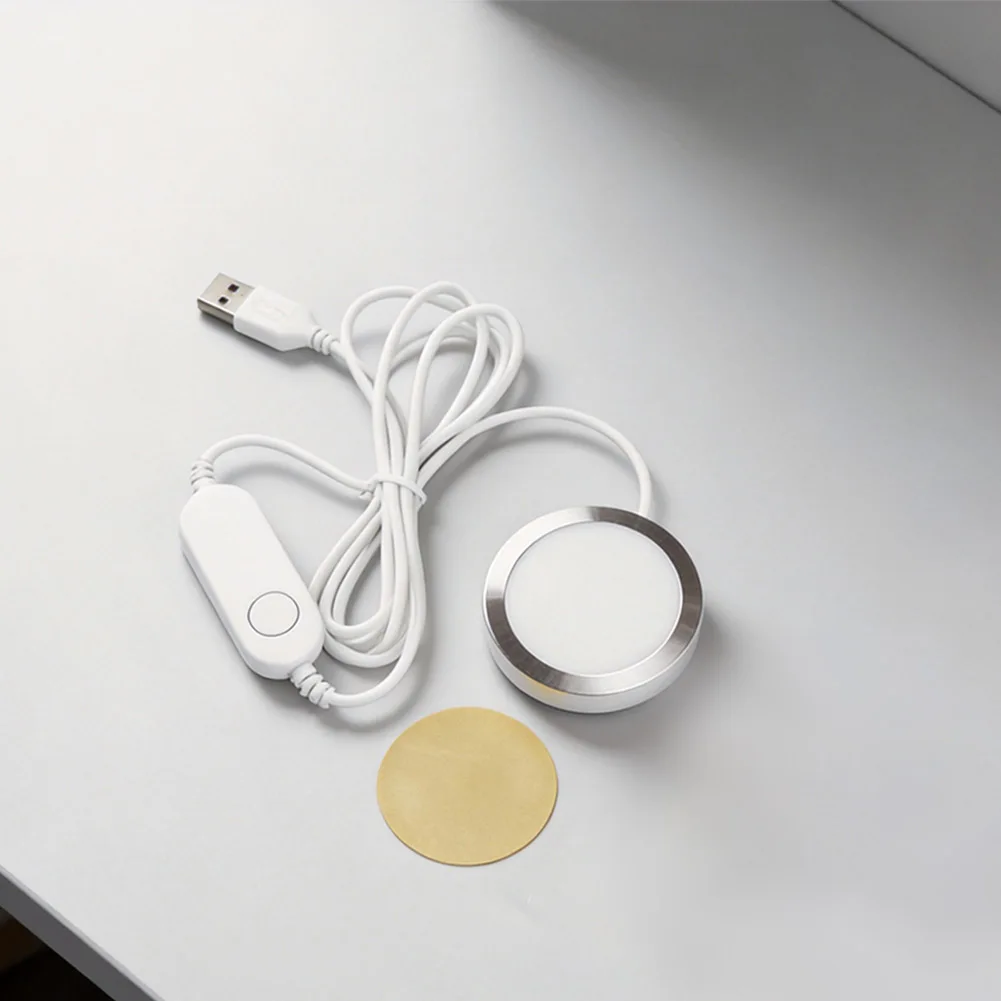 Комплект светодиодных RGB-ламп DC5V 3W для 3D-принтеров с кнопочным управлением и подключением к приложению для создания индивидуальных световых эффектов
Комплект светодиодных RGB-ламп DC5V 3W для 3D-принтеров с кнопочным управлением и подключением к приложению для создания индивидуальных световых эффектов