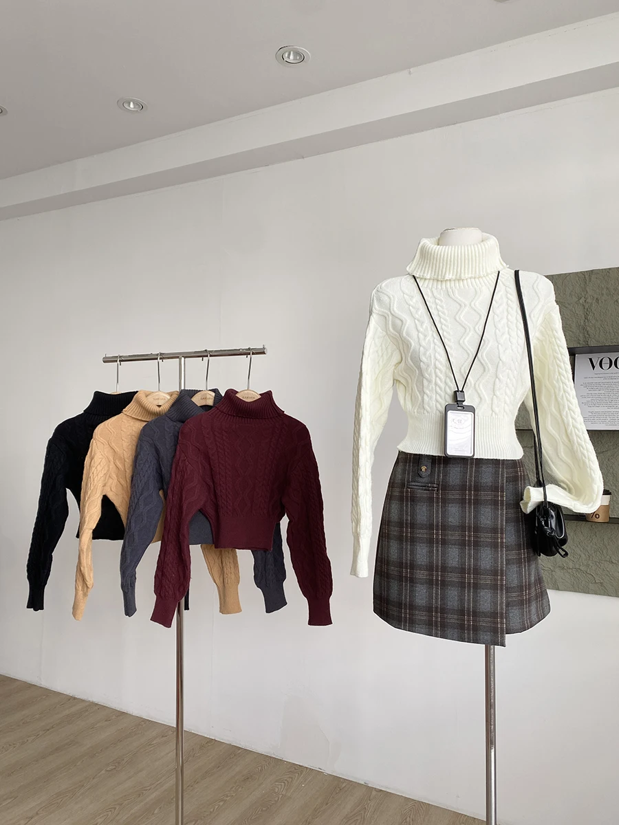 Chic Nougat Colored Knitted Sweater Women's High Collar Long Sleeve Short Style Autumn Winter New Gentle Fashion Top
Chic Nougat Colored Knitted Sweater Women's High Collar Long Sleeve Short Style Autumn Winter New Gentle Fashion Top