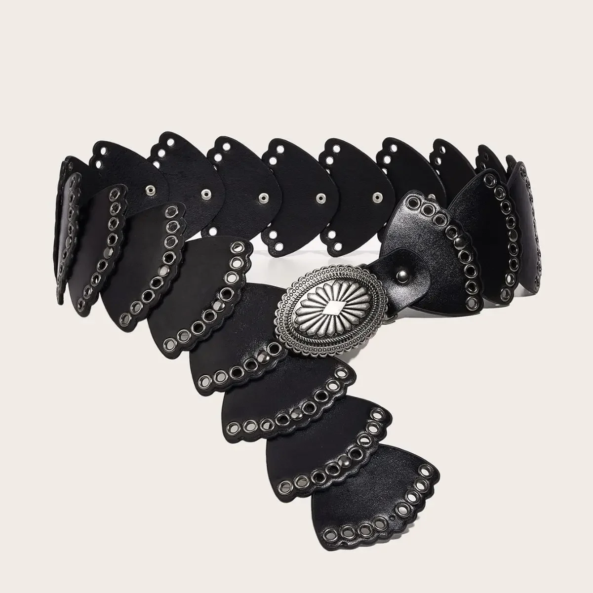 European and American retro women's belt street fashion hollow ring PU leather splicing feature waist belt versatile nail bead
European and American retro women's belt street fashion hollow ring PU leather splicing feature waist belt versatile nail bead