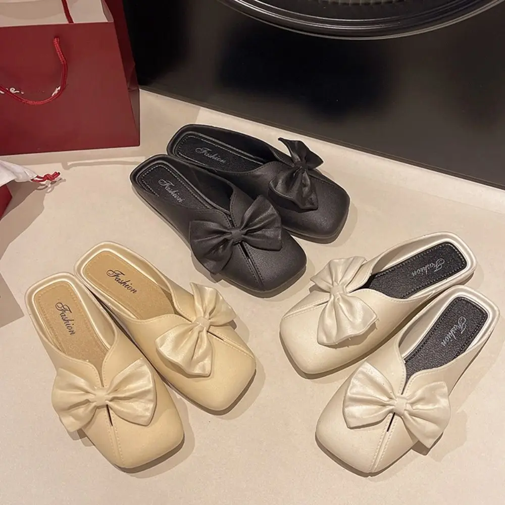 All Match Anti Slip Bowknot Leather Slippers PVC Soft Sole Sweet Slides Sandals Korean Style Shoes Low-heel Flats Women Summer
All Match Anti Slip Bowknot Leather Slippers PVC Soft Sole Sweet Slides Sandals Korean Style Shoes Low-heel Flats Women Summer