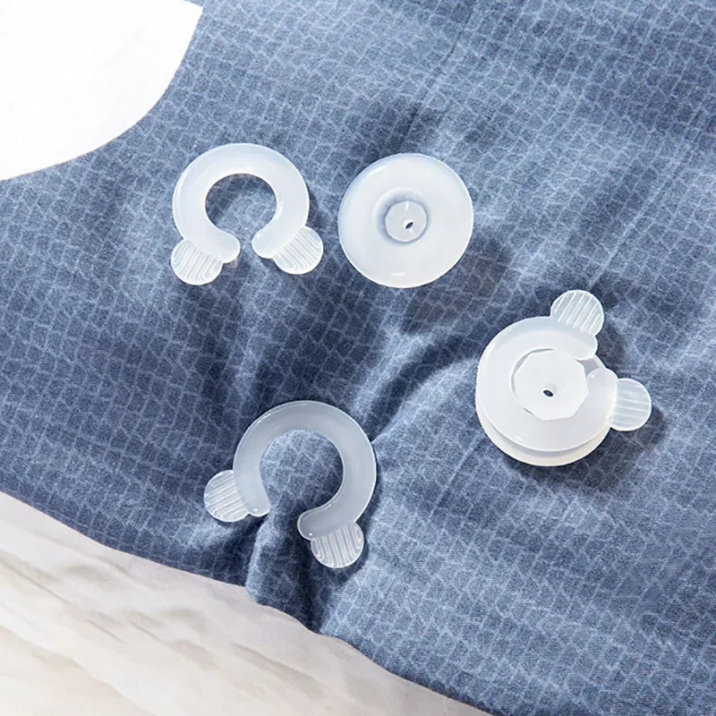 4Pcs/Set Comforter Grippers Bed Duvet Donuts Quilt Covers Sheet Holders Gripper Blankets Sheet Accessories Fastener Clips Clamp
4Pcs/Set Comforter Grippers Bed Duvet Donuts Quilt Covers Sheet Holders Gripper Blankets Sheet Accessories Fastener Clips Clamp