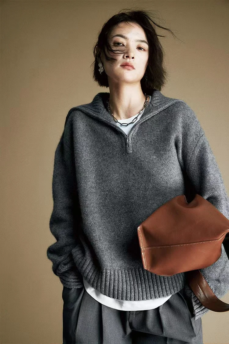 LDZWSM Large Lapel Thick Wool Sweater Women's Pure Wool Zipper Sweater Pullover Lazy Loose Knit Base Top
LDZWSM Large Lapel Thick Wool Sweater Women's Pure Wool Zipper Sweater Pullover Lazy Loose Knit Base Top