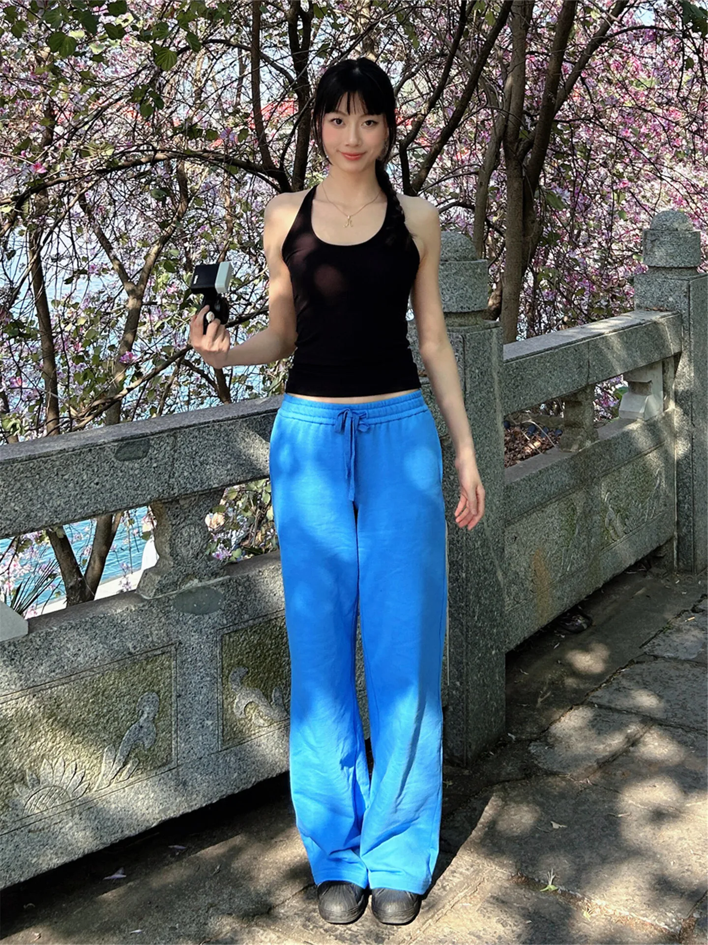 Blue Casual Sport Pants for Women Loose Drapey High Waist Extended Straight Leg Wide Leg Pants Low Waist Comfortable Cotton
Blue Casual Sport Pants for Women Loose Drapey High Waist Extended Straight Leg Wide Leg Pants Low Waist Comfortable Cotton