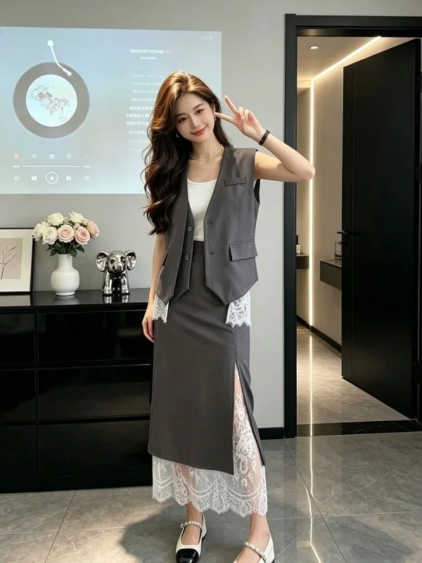 Elegant Two-Piece Suit Set Women's Summer New Design V-Neck Sleeveless Vest High Waist Midi Skirt Polyester Fiber Office Wear
Elegant Two-Piece Suit Set Women's Summer New Design V-Neck Sleeveless Vest High Waist Midi Skirt Polyester Fiber Office Wear