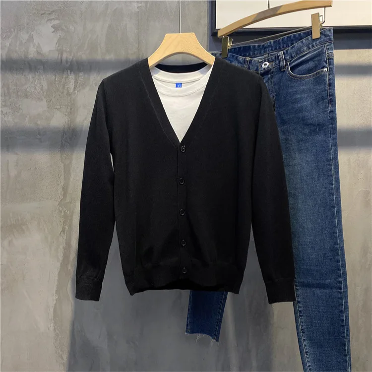 Spring Thin V-Ne Men's Knitted Sweater Casual Sli Leisure Cardigan Pure Color Outerwear Breathable Long Sve irt
Spring Thin V-Ne Men's Knitted Sweater Casual Sli Leisure Cardigan Pure Color Outerwear Breathable Long Sve irt