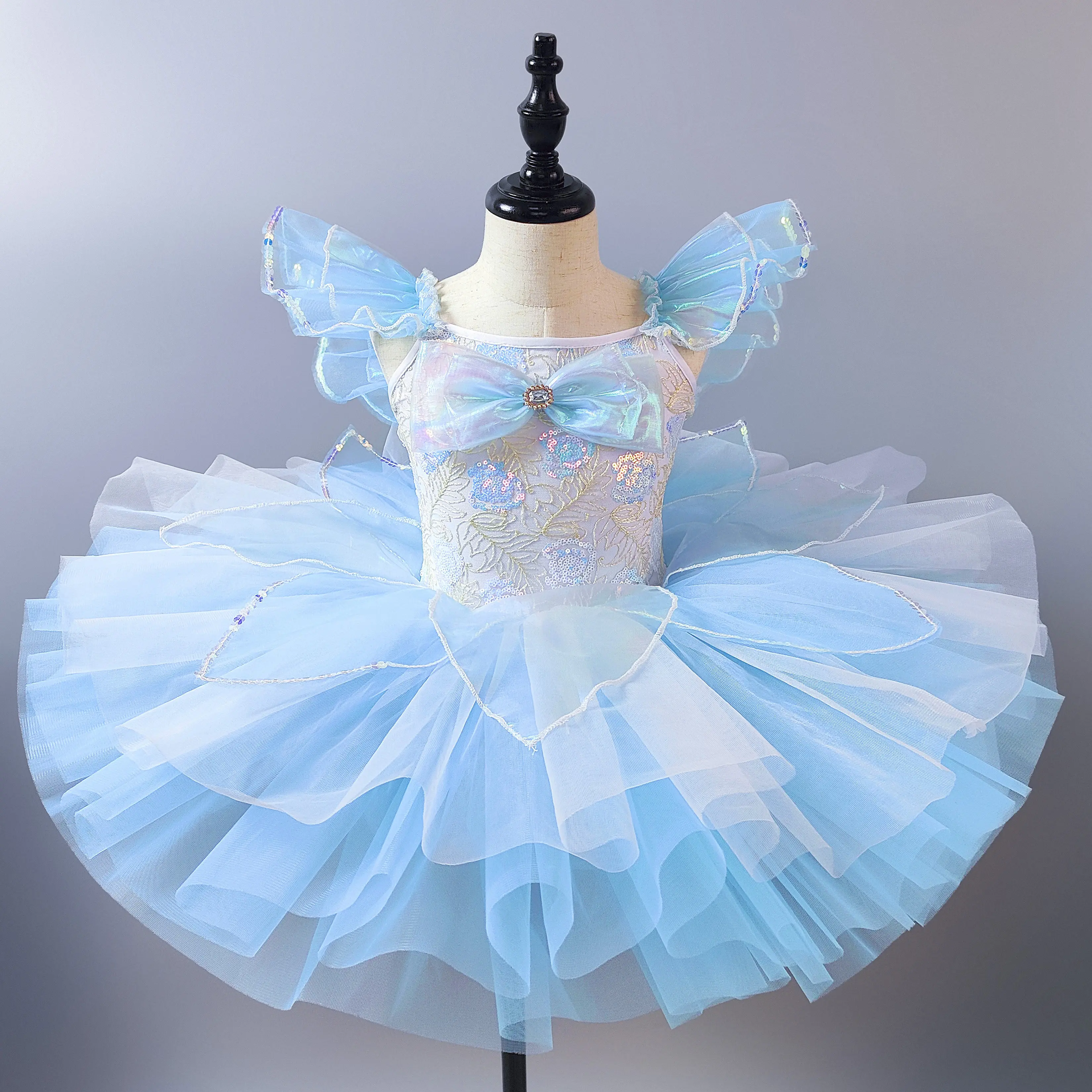 Children's Professional Ballet Dresses, Kindergarten Performance Costumes, Girls' Puffy Skirts, Tutu Skirts, Stage Dance Dresses
Children's Professional Ballet Dresses, Kindergarten Performance Costumes, Girls' Puffy Skirts, Tutu Skirts, Stage Dance Dresses