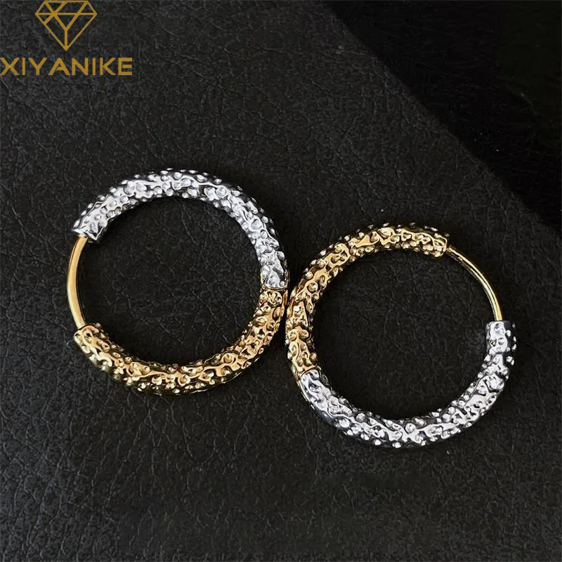 XIYANIKE Luxury Texture Ear Buckle Hoop Earrings For Women Girl 2023 Fashion New Jewelry Bosom Friend Gift Party серьги женские
XIYANIKE Luxury Texture Ear Buckle Hoop Earrings For Women Girl 2023 Fashion New Jewelry Bosom Friend Gift Party серьги женские