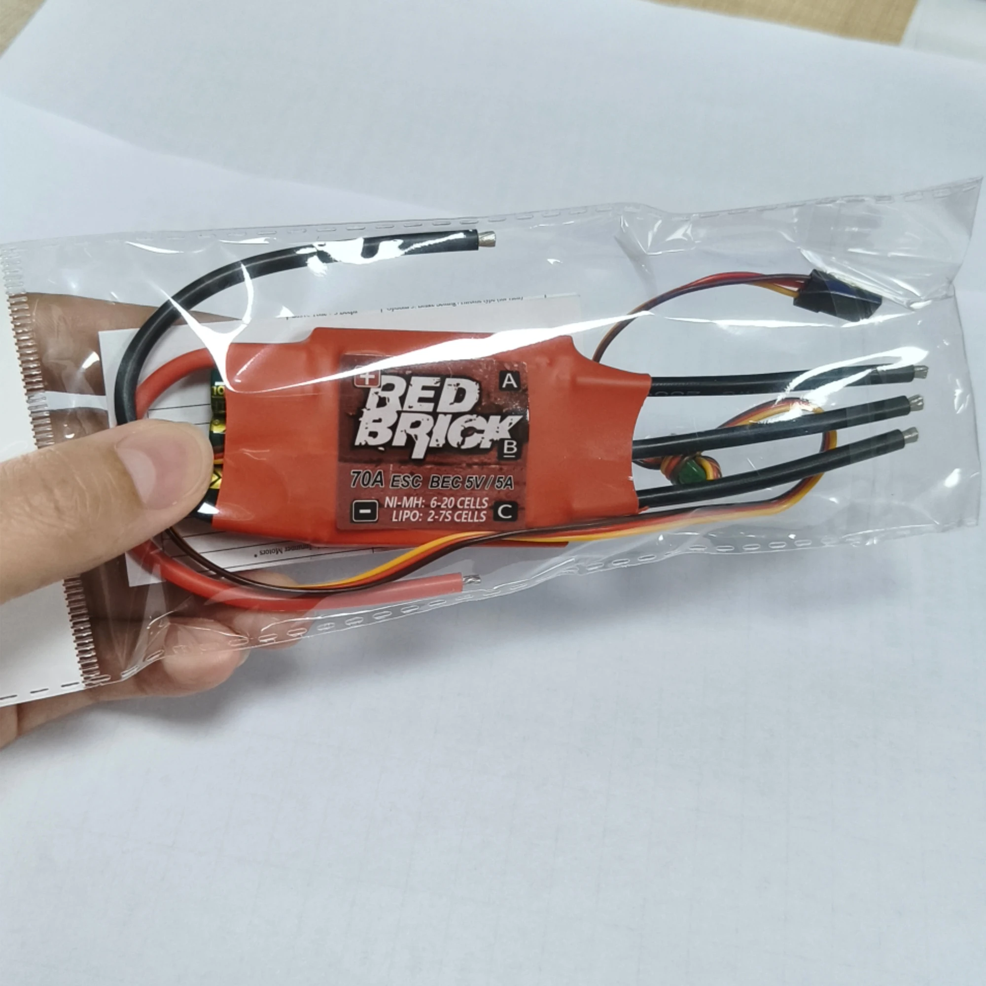 Бесщеточный электронный регулятор скорости Red Brick ESC 5V/3A 5V/5A BEC
Бесщеточный электронный регулятор скорости Red Brick ESC 5V/3A 5V/5A BEC