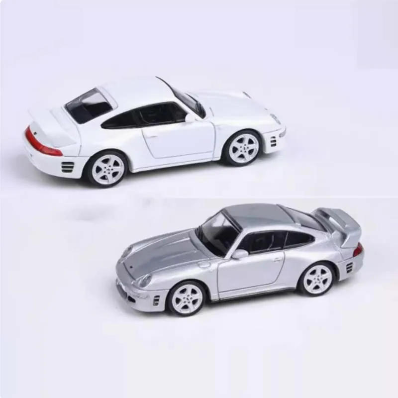 1:64 Scale 1995 RUF CTR2 Sports Car Simulation Alloy Car Model Static Display Collectible Toy Gift Ornament Souvenir Decoration
1:64 Scale 1995 RUF CTR2 Sports Car Simulation Alloy Car Model Static Display Collectible Toy Gift Ornament Souvenir Decoration